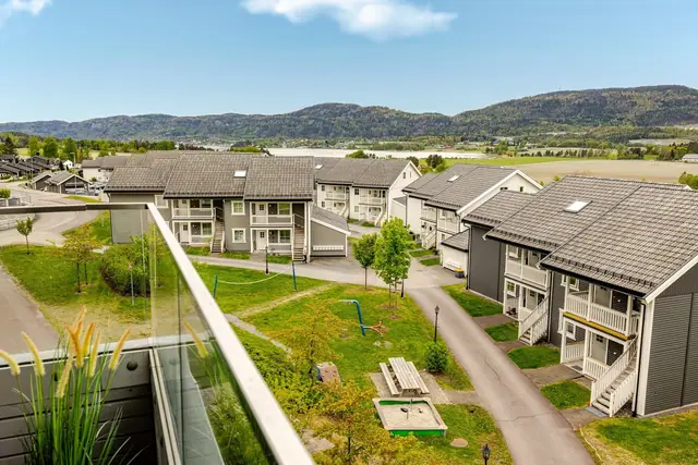 Leiligheten har flott fjordutsikt!