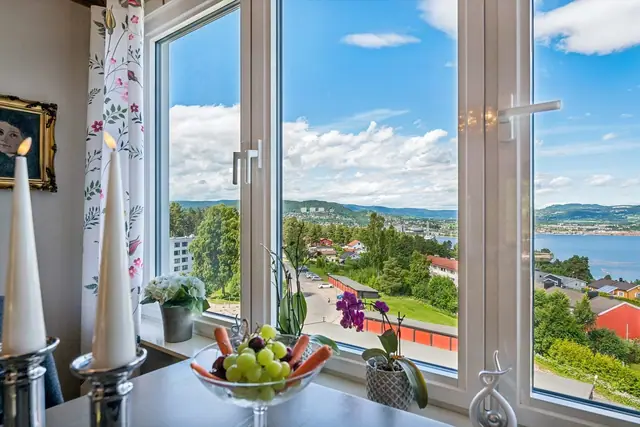 Leiligheten byr på en fantastisk utsikt over Drammen!